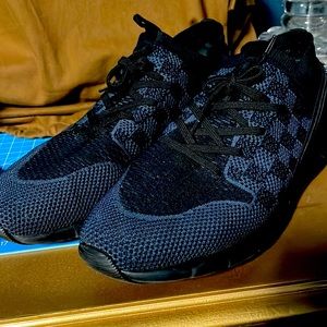 LV runners run away